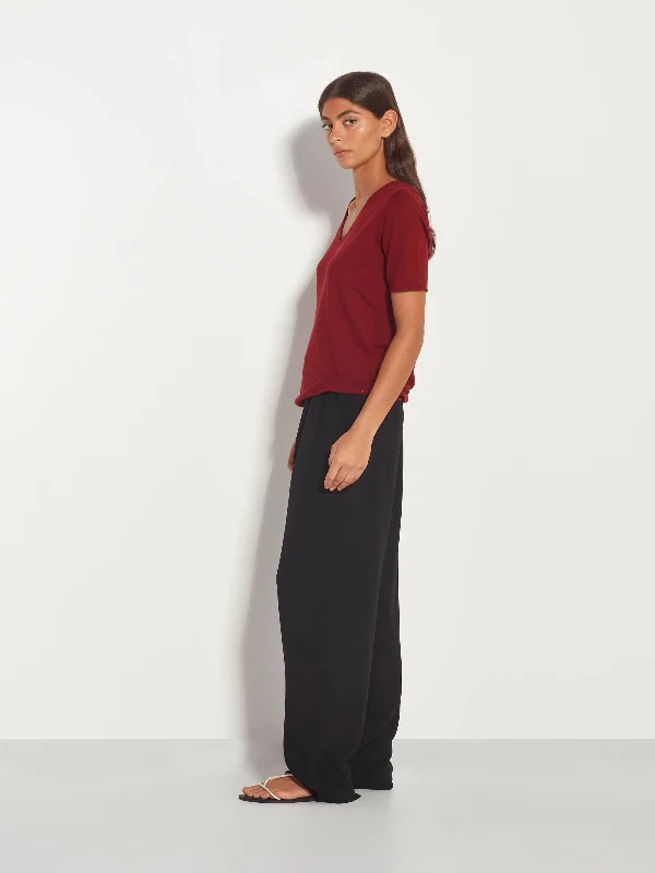 JHL V-Neck T (Fine Cotton Cashmere) Deep Red