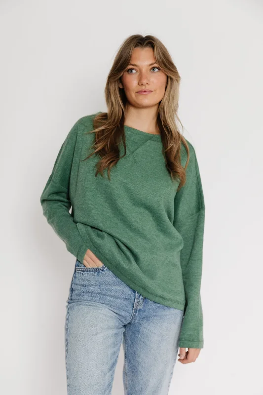 Maliya Sweater Tee in Green