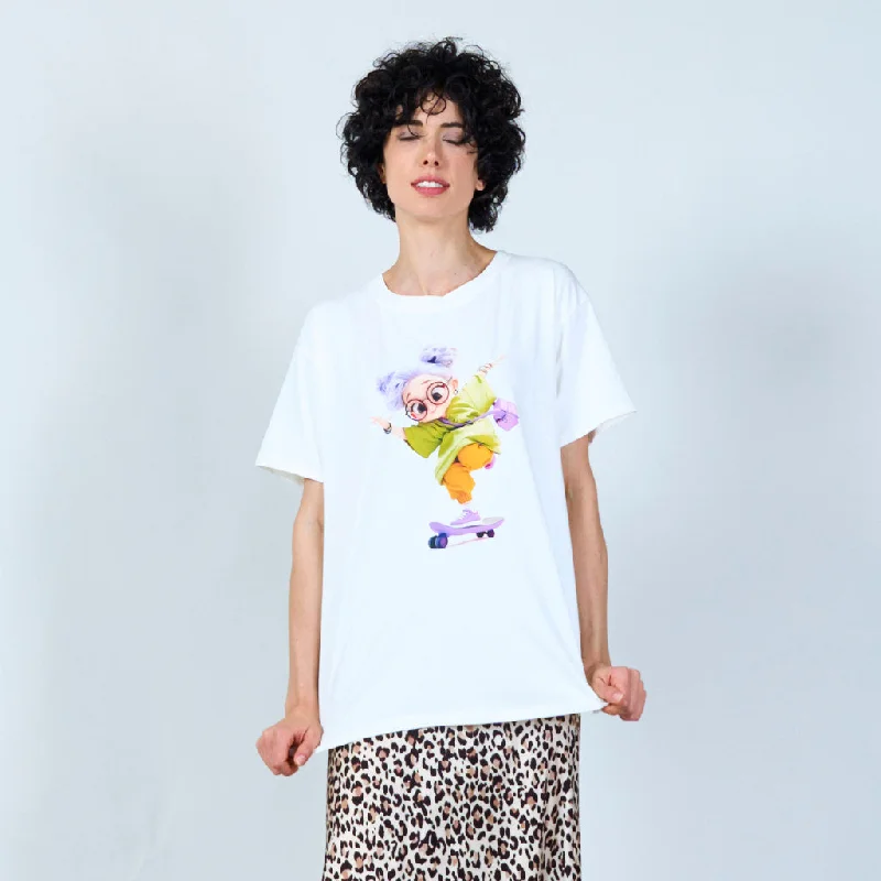 Trendy t-shirt with playful character design wholesale